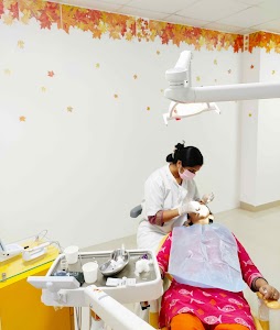 Giggles and Smilz Dental Clinic place picture